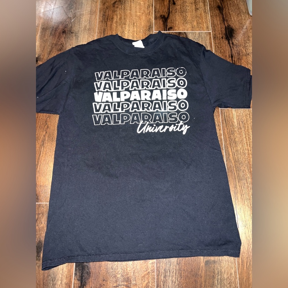 Valpo Graphic Tee